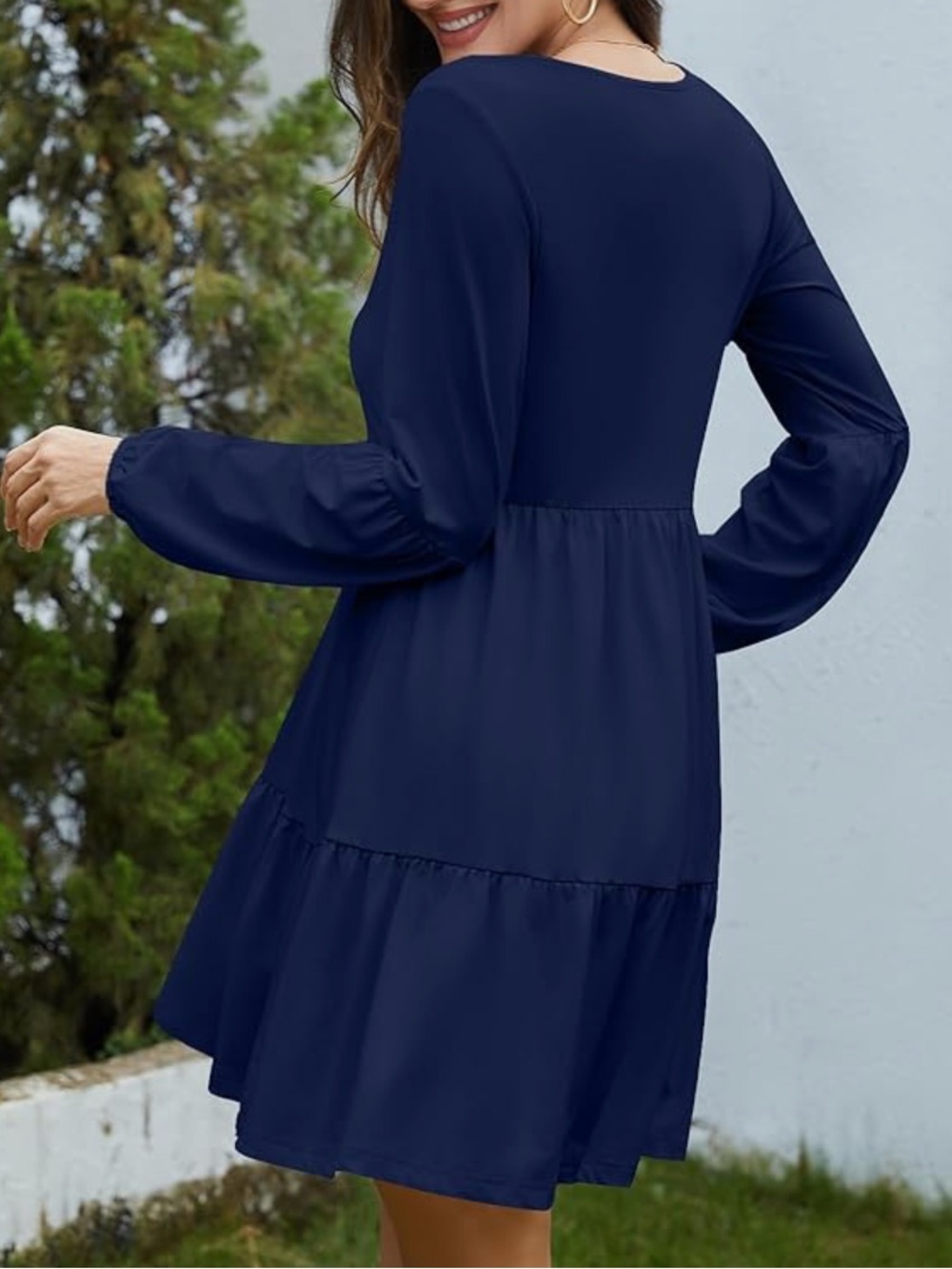 Women's Navy V-Neck Tiered Long-Sleeve Dress - Picture 2 of 2